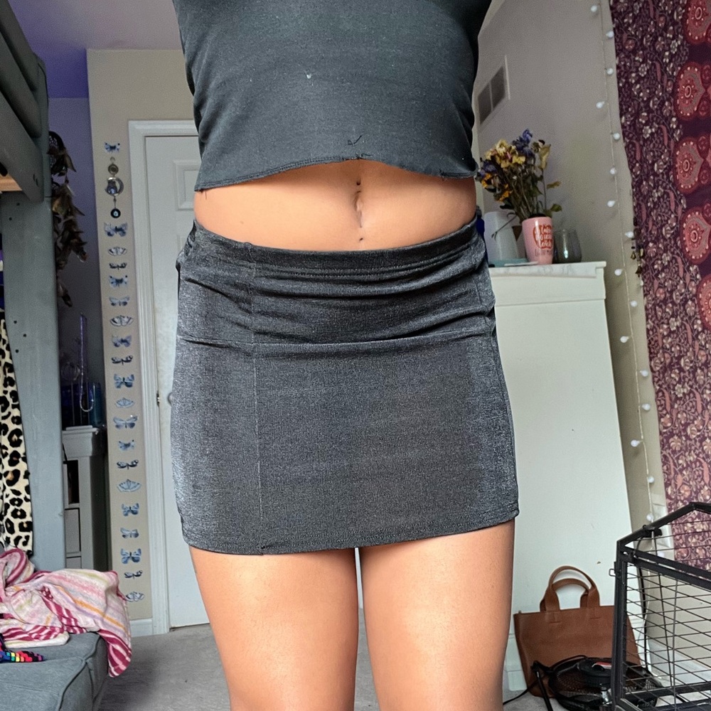 NWT PrettyLittleThing slinky mini skirt